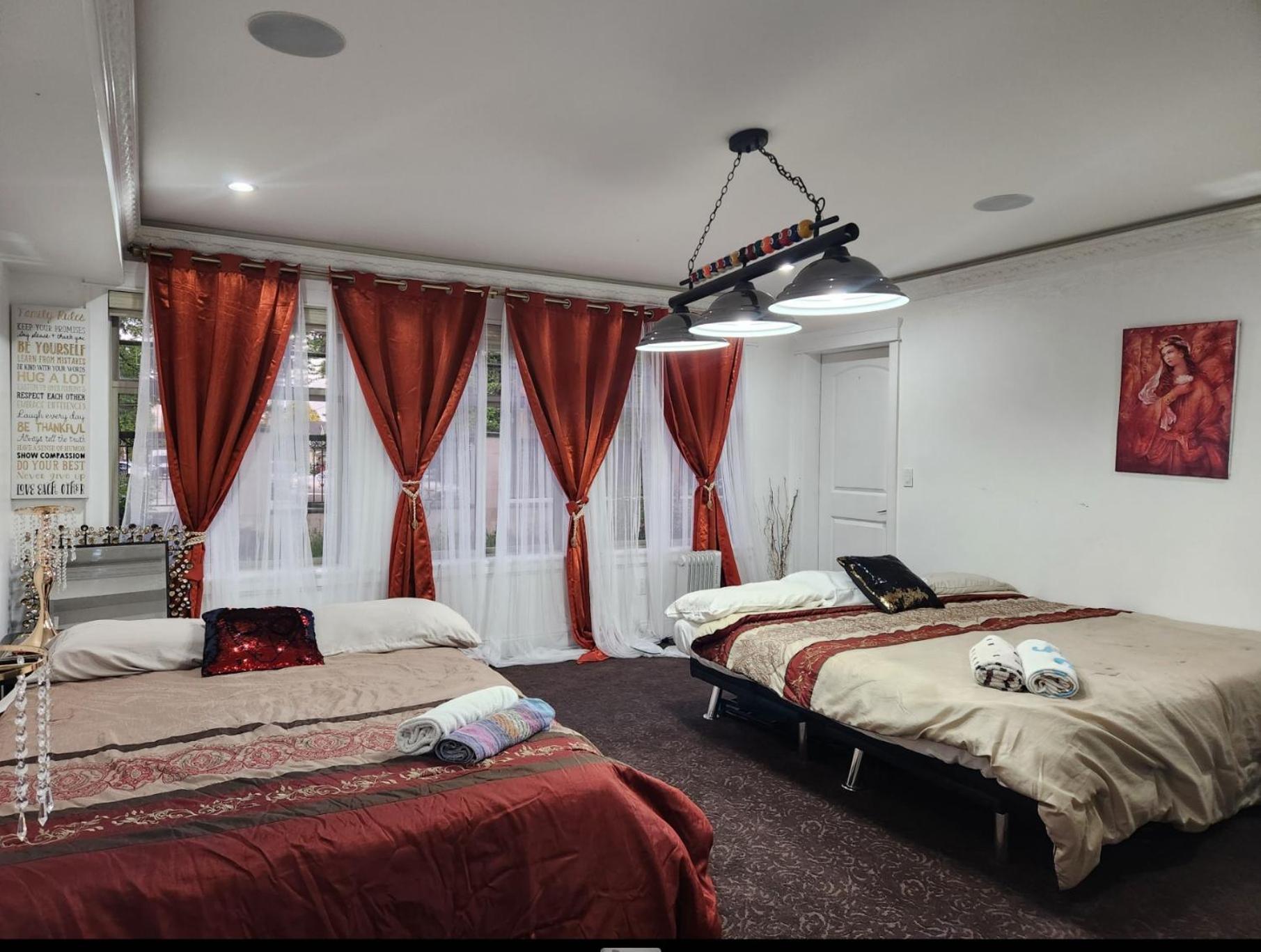 סארי Empress Palace Hotel מראה חיצוני תמונה