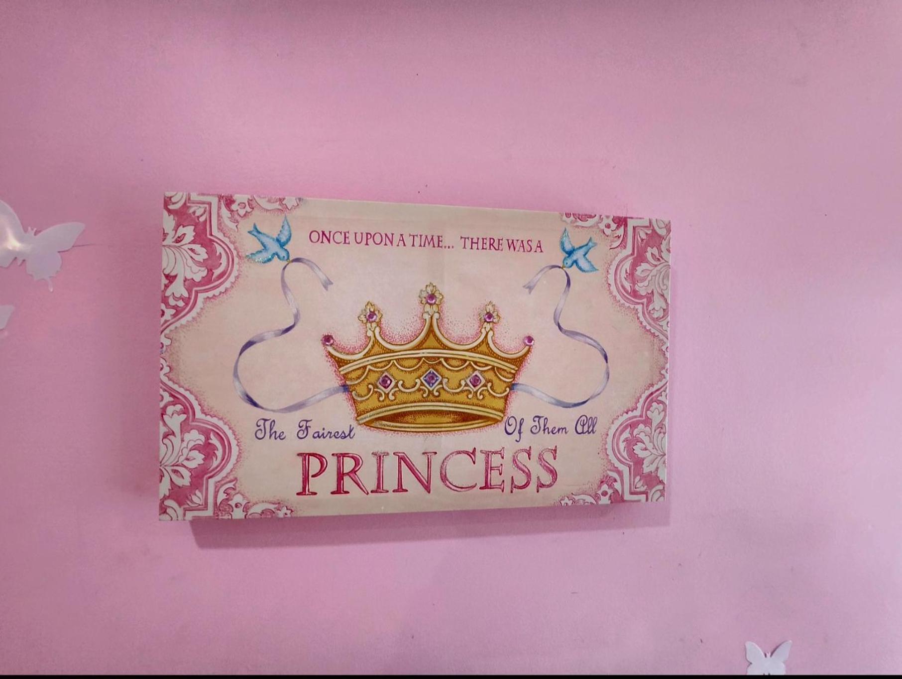 סארי Empress Palace Hotel מראה חיצוני תמונה